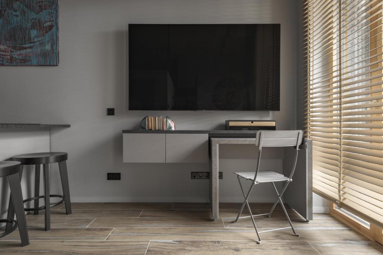 Ivis House Modern Apartment In Vilnius Old Town With Balcony VNO Esterno foto