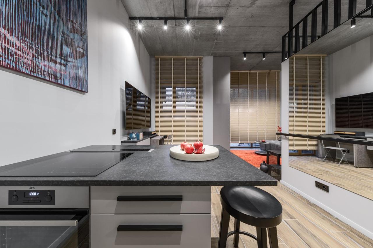 Ivis House Modern Apartment In Vilnius Old Town With Balcony VNO Esterno foto