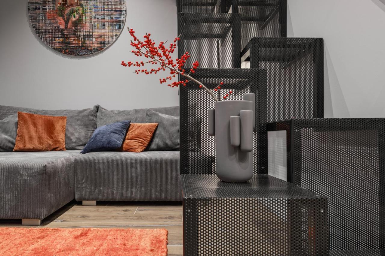 Ivis House Modern Apartment In Vilnius Old Town With Balcony VNO Esterno foto