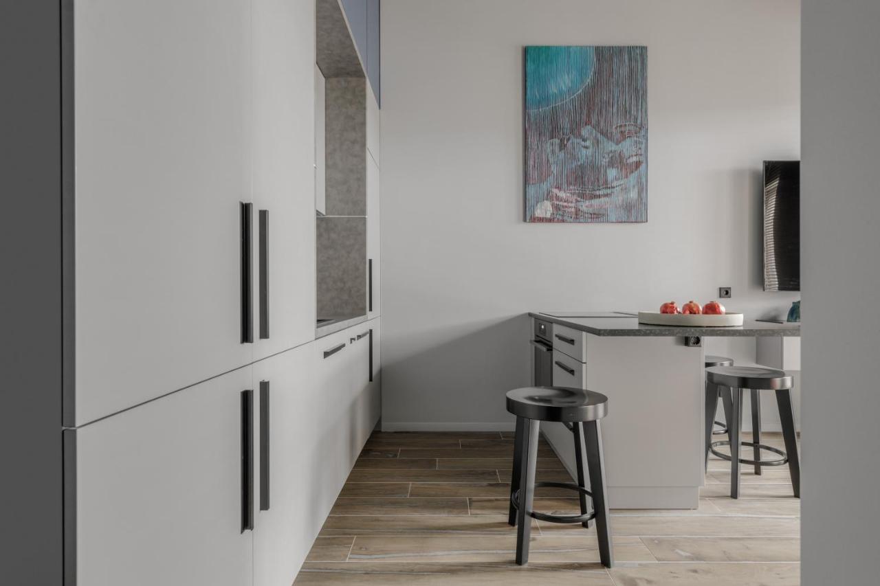 Ivis House Modern Apartment In Vilnius Old Town With Balcony VNO Esterno foto