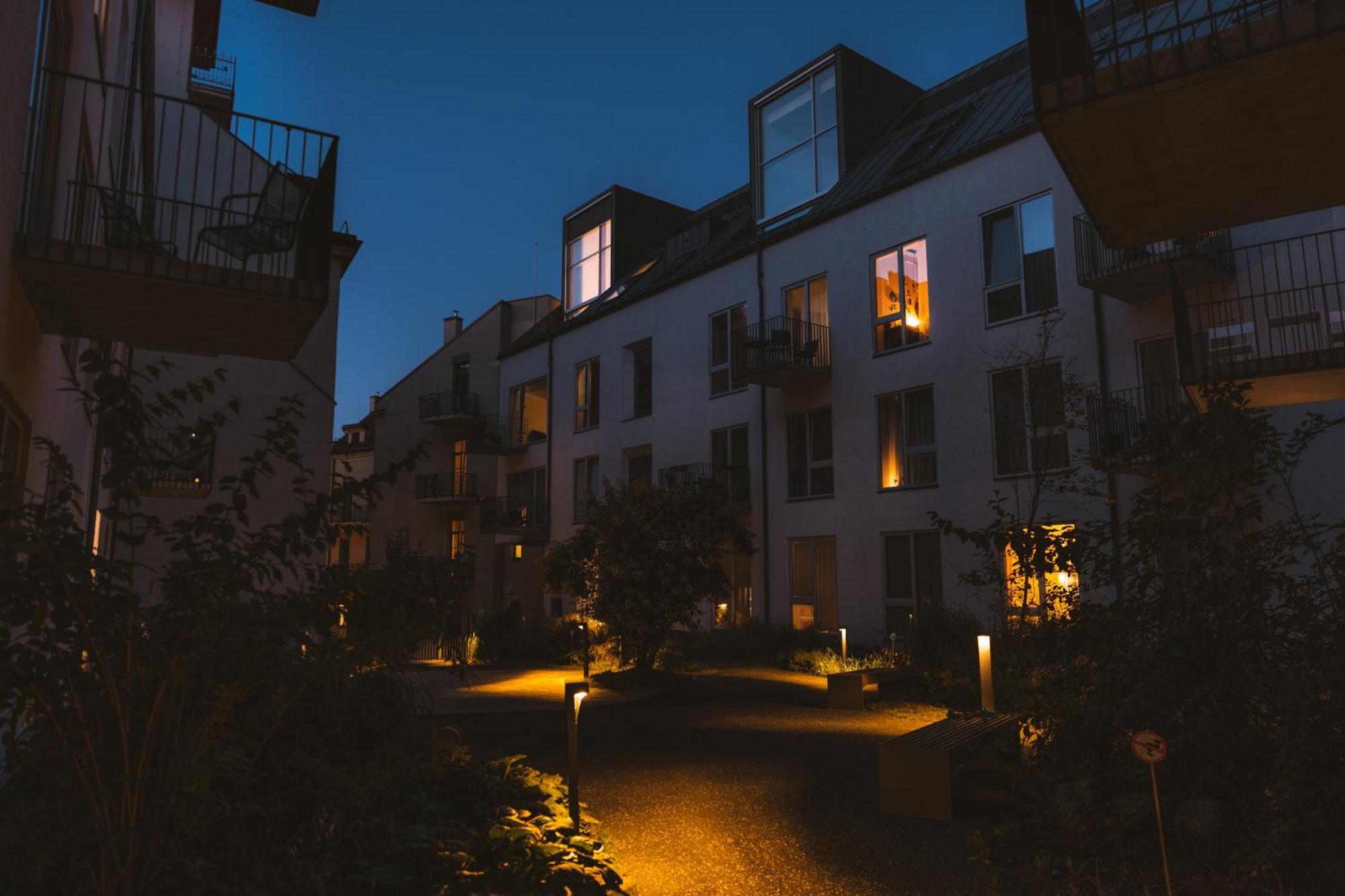 Ivis House Modern Apartment In Vilnius Old Town With Balcony VNO Esterno foto